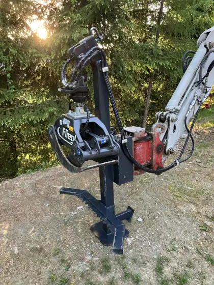 Baggeraufnahme für Holzzange