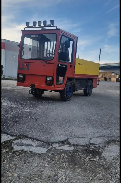 Volk Flughafenschlepper Spaßfahrzeug DFW 5