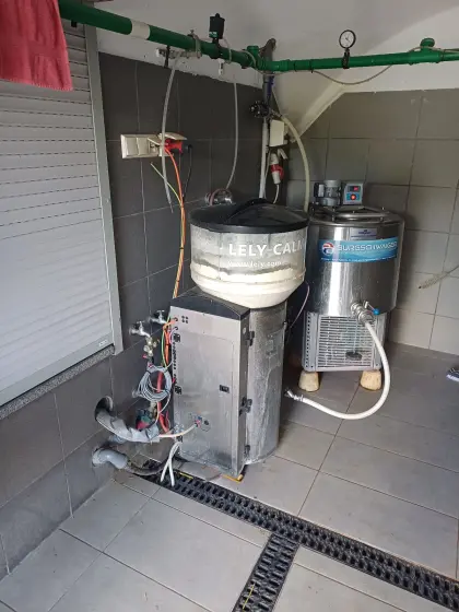 Förster Tränkeautomat + Milchtank