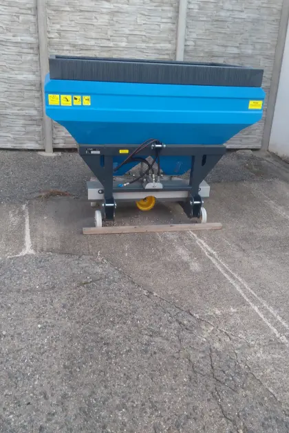 Schleuderstreuer, BUFER, 1.500 l
