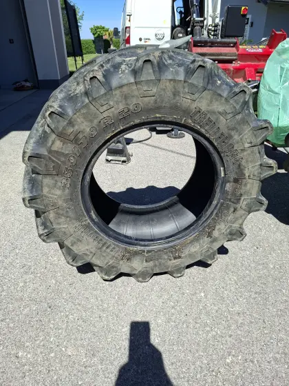 Reifen Trelleborg 360/70/R20