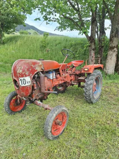 Porsche Traktor A111 Oldtimer