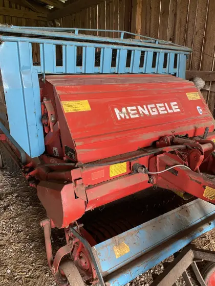 Ladewagen Mengele 330 Super