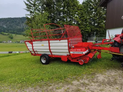 Pöttinger Ladewagen