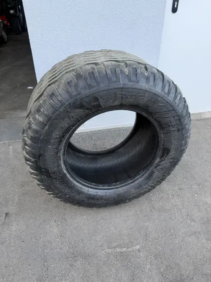 Anhänger-Reifen BKT Implement AW 909