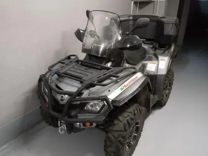 Quad Can-Am Outlander 810R 4x4