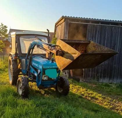 Ford 3910