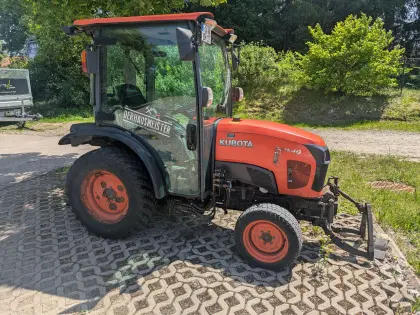 Kubota STW 40 mit umfangreichem Zubehör
