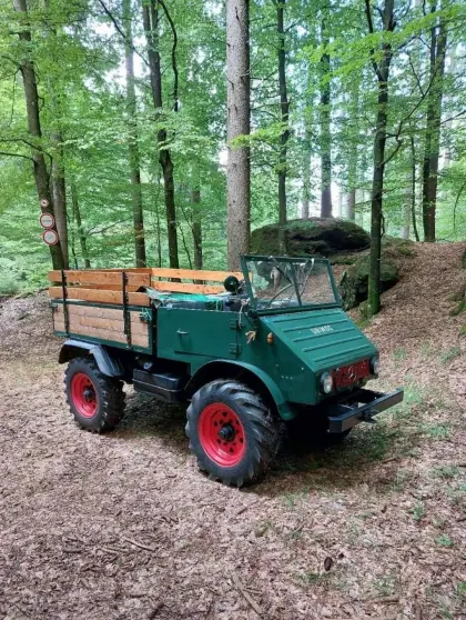 UNIMOG 411 Cabrio UNIMOG 411