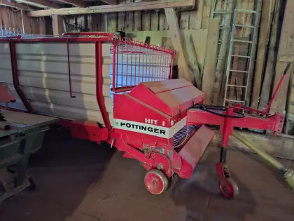 Ladewagen Pöttinger Hit I