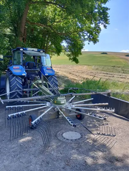 Kreiselschwader FORMER von Fendt FORMER