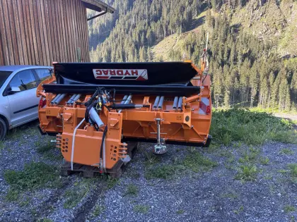 Hydrac Schneepflug LB-III-300
