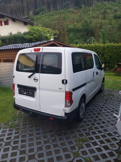 Nissan NV200 Bus NV200