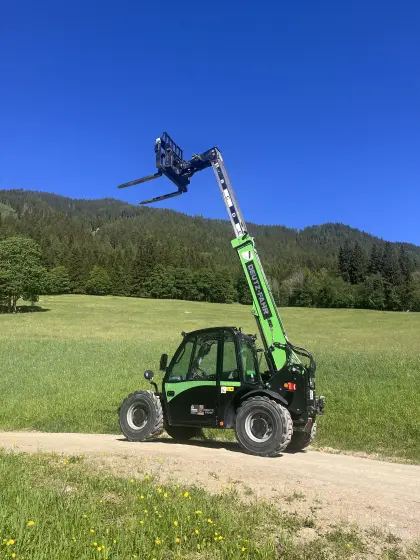 Deutz-Fahr, JLG Agro Vector 25.5