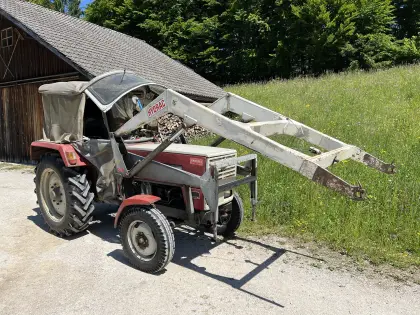Steyr 430b mit fixer Seilwinde und Frontlader
