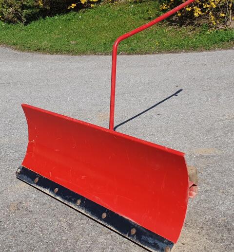 Schneeschild für Aebi Motormäher