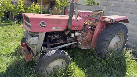 Traktor Massey Ferguson 135