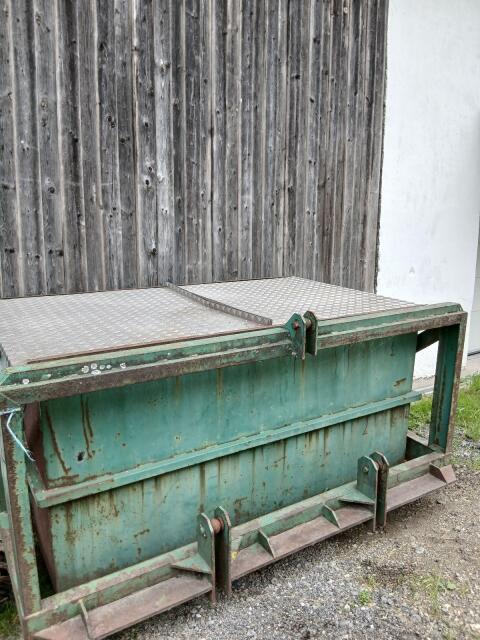Müllcontainer