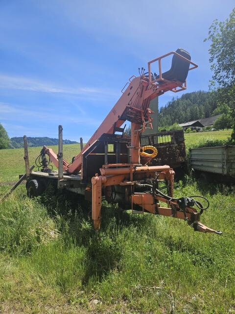 Hiab Foco 3050 Holzkran mit Greifzange