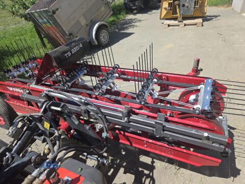 Bandrechen Heublitz Heuraupe 4-reihig FPM 220/4