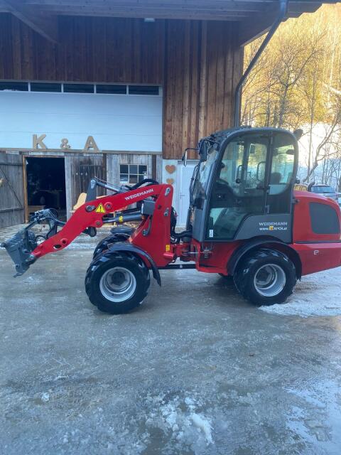 Weidemann 1880 Hoflader