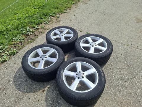 Verkaufe 275/50-20 von Mercedes ML