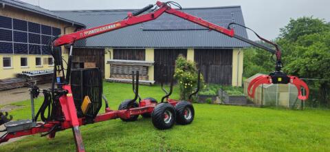Rückewagen Kranwagen Patu 100 10 t Wagen Patu 597 6 m