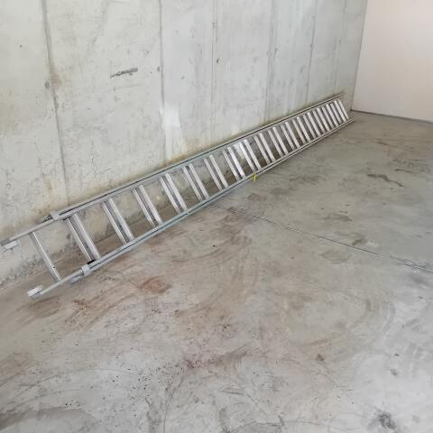 Teleskopleiter, Aluleiter, Schiebeleiter, Alu Leiter 8,60 m