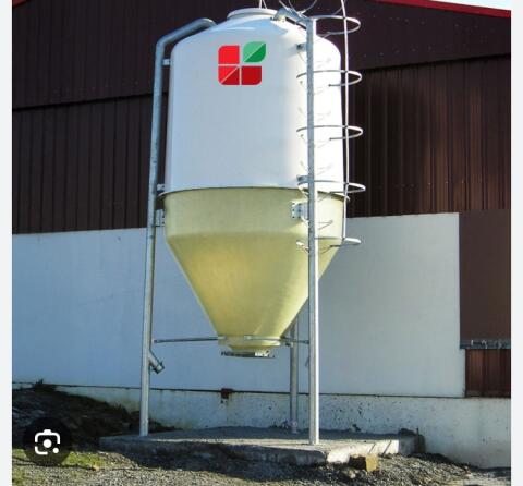 Suche 3 t GFK-Silo