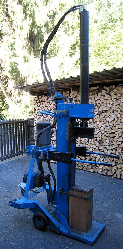 Güde 14 t Holzspalter mit Zapfwelle und Elektromotor
