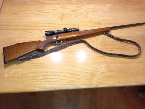 Jagdwaffe Büchse SAKO Kaliber 1 Zoll .222 Rem.