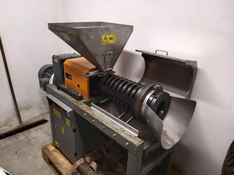 Kernkraft KK80 F Uni Ölpresse