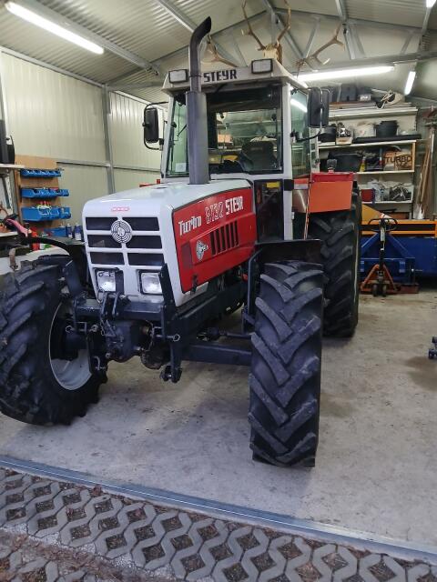 Steyr 8130 SK2