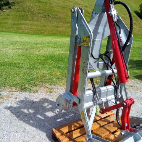 Front-Heck-Stapler Fliegl