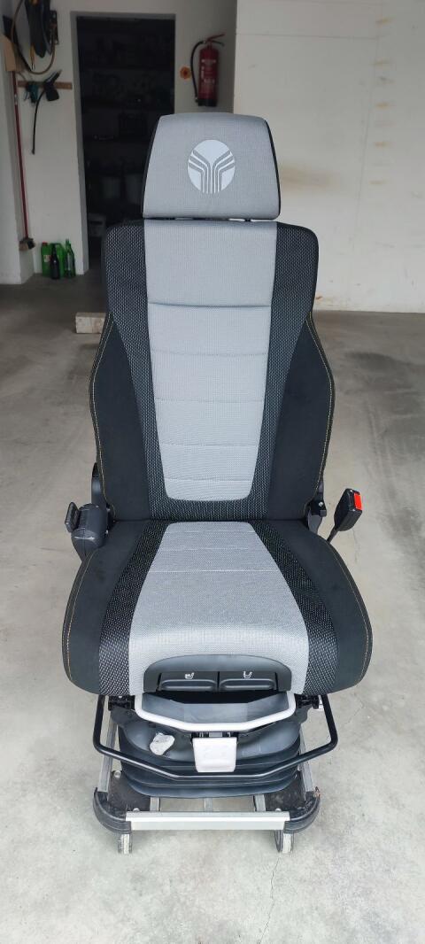 Gesundheitssitz Takeuchi TB 295