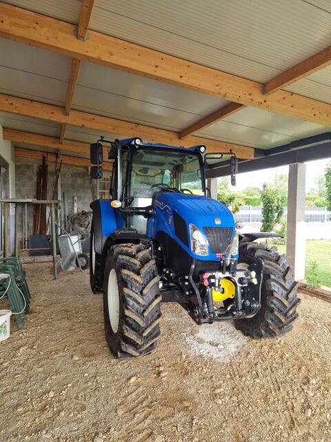 New Holland T5.90 S
