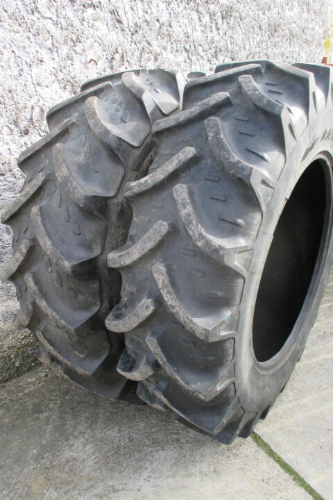 2 Traktorreifen Kleber 16.9R34