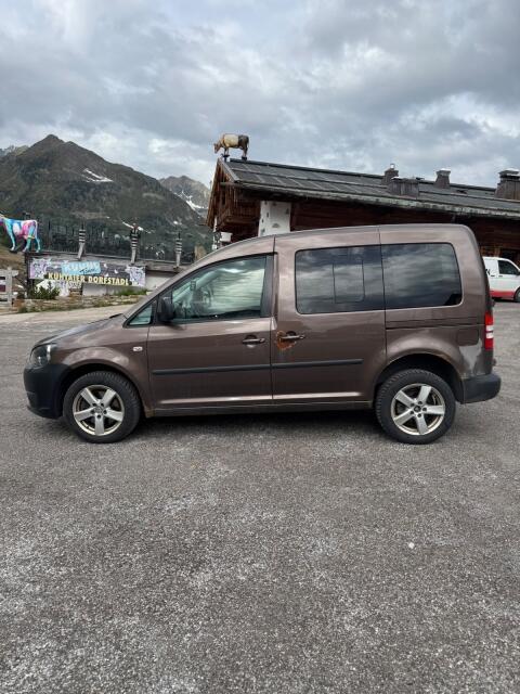 VW Caddy Allrad Automatik