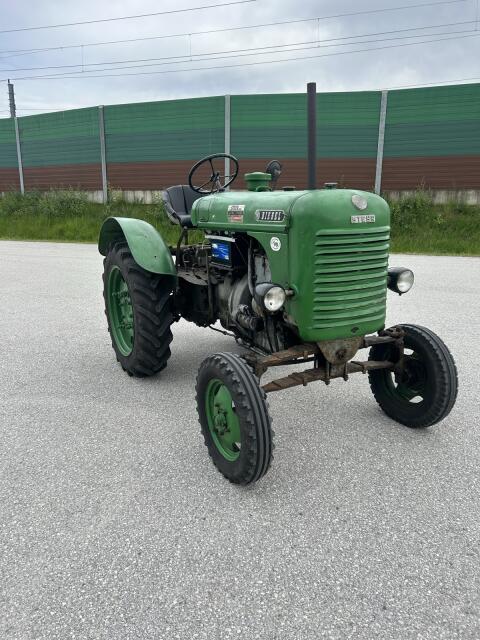 Steyr Traktor T180a