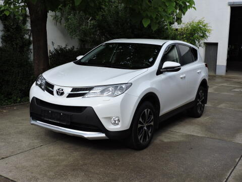 RAV4 2,0 D4-D 4WD Elegance