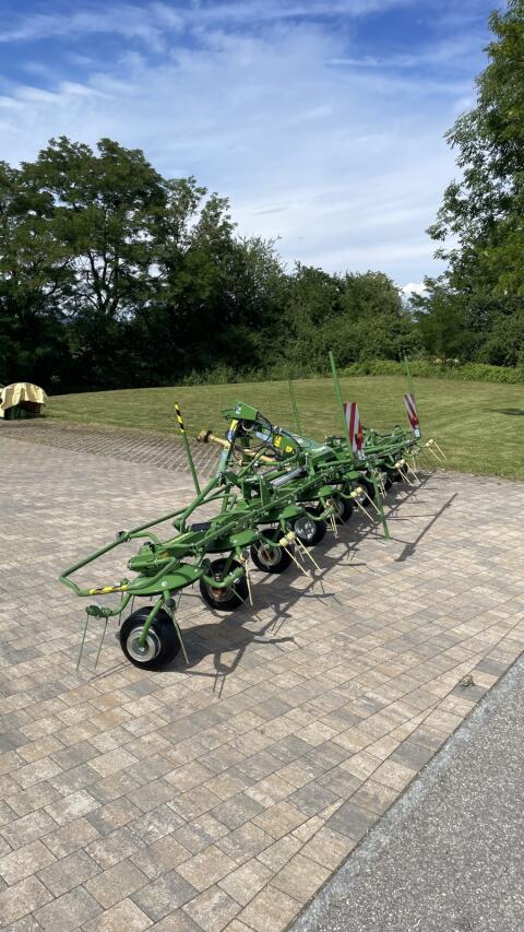 Krone Kreiselheuer KW 7.92/8, 120 ha gesamt