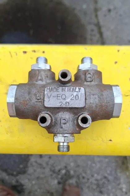 Hydr. Mengenverteiler