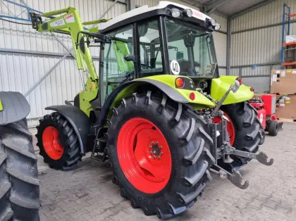 Claas AXOS 330 CX