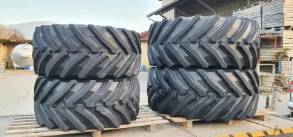Komplettbereifung für Fendt 514 + 516, 600-65R38 + 540-65R28