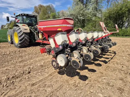 Horsch Maistro 8 x 75 klappbar Maissägerät