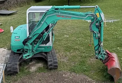 Takeuchi TB260