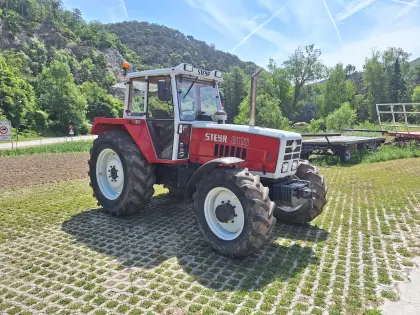 Steyr 8110