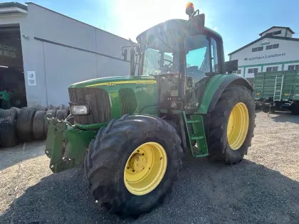 John Deere 6320