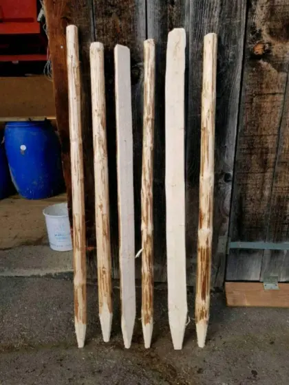 Holzpfosten