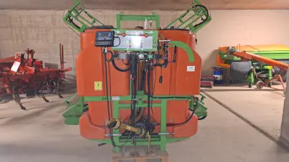 Jessernigg 1.000 l Feldspritze Bravo 300 Spritzcomputer